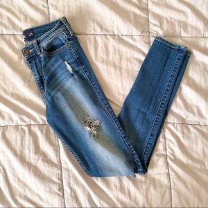 hollister ripped jeans